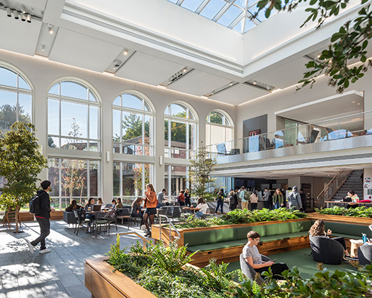 Finegold Alexander Architects | www.faainc.com | The Commons at Horn Library, Babson College | Wellesley, MA | Credit:  Finegold Alexander Architects