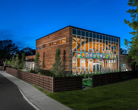 Finegold Alexander Architects | www.faainc.com | Temple Beth Tzedek | Amherst, NY | Credit:  Anton Grassl